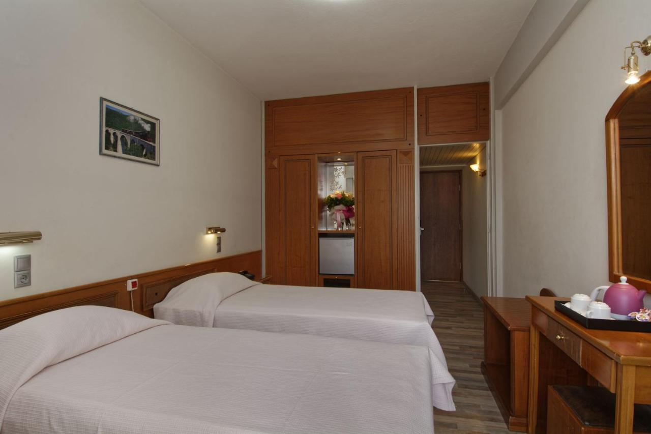 Hotel Nefeli Volos Exterior foto